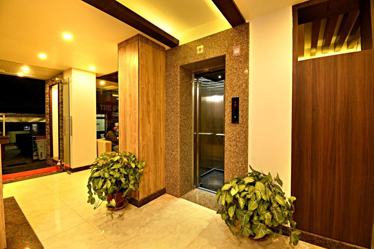 The Milestone Hotel Katmandu Kültér fotó