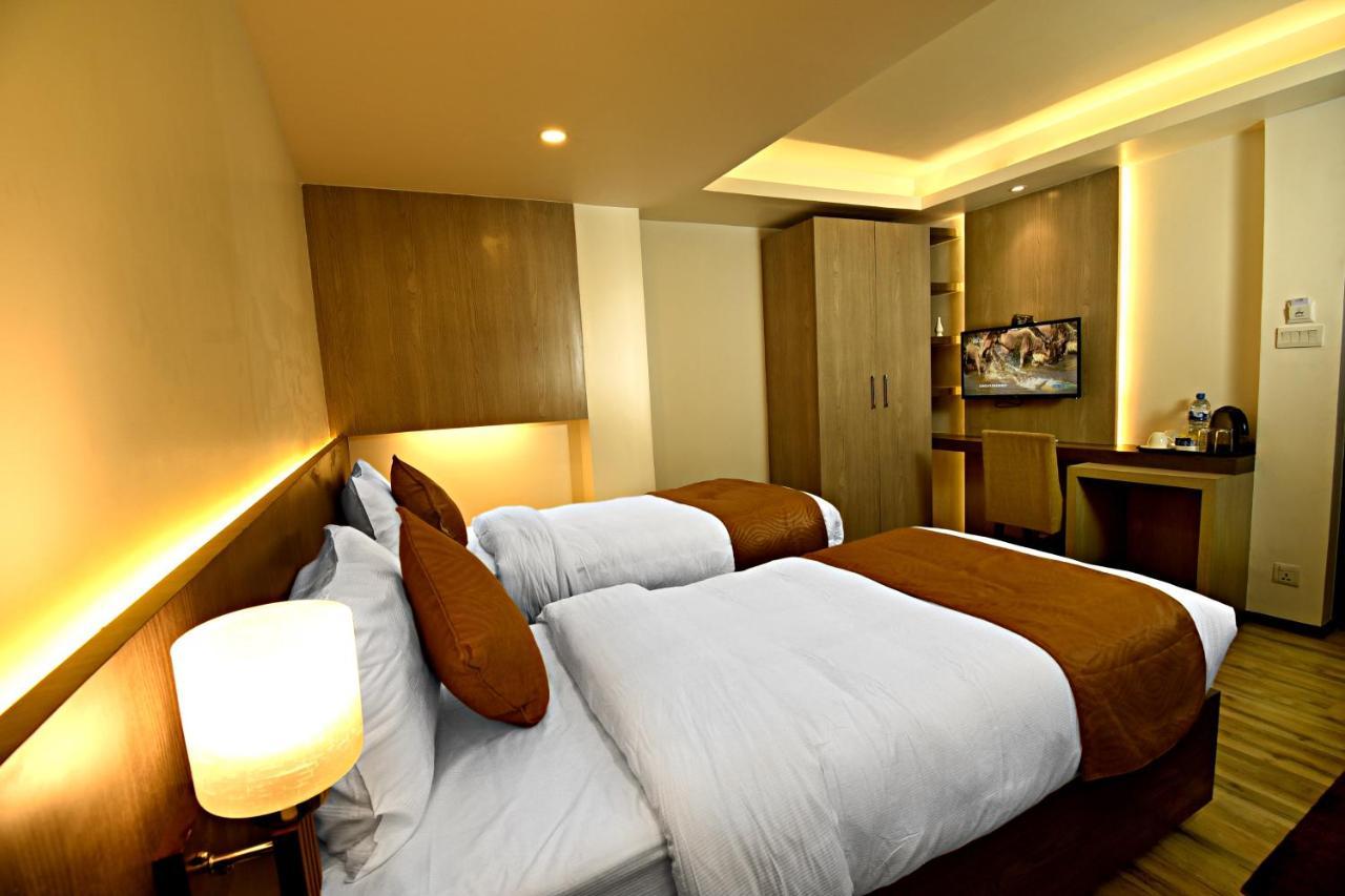 The Milestone Hotel Katmandu Kültér fotó